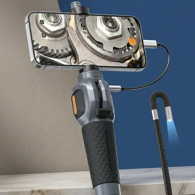 Customer using PHONEBORESCOPE for car diagnostics